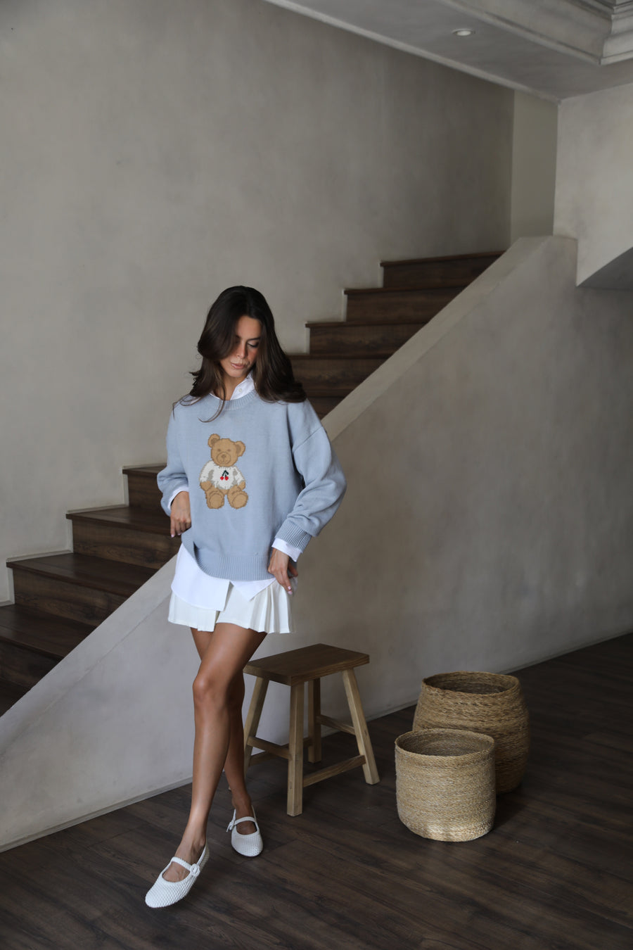 Ossé Blue Sweater